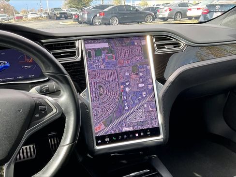 Used 2017 Tesla Model S 75 image 9