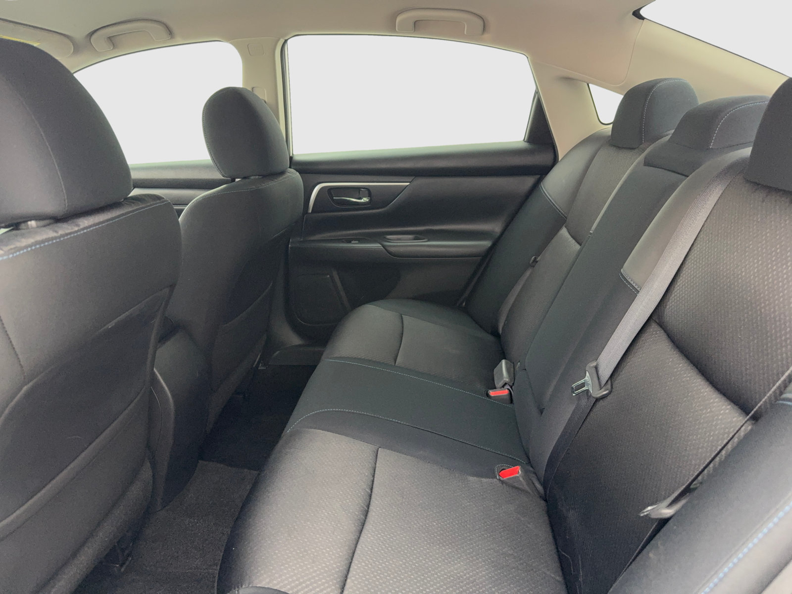 Used 2016 Nissan Altima 2.5 SR FWD image 36