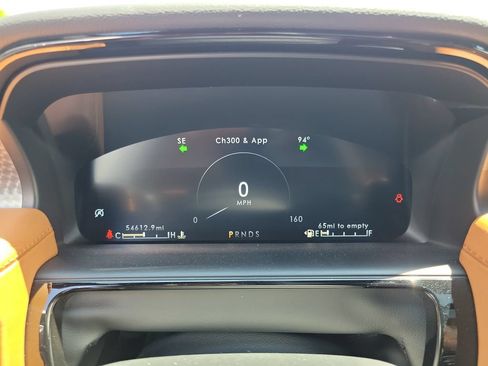 Certified 2022 Lincoln Nautilus Black Label w/ Class II Trailer Tow Package AWD/4WD image 26