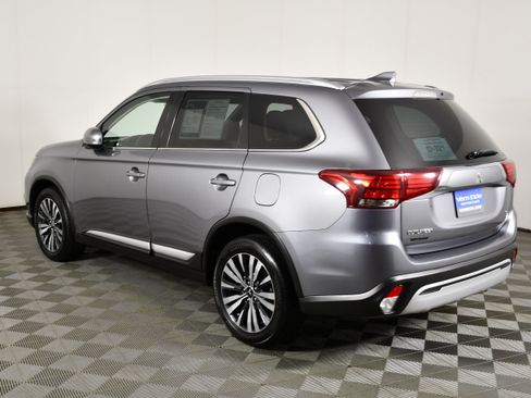 Used 2020 Mitsubishi Outlander SEL AWD/4WD image 8