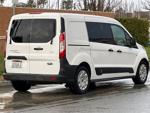 Used 2015 Ford Transit Connect XL image 4