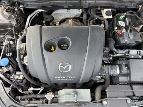 Used 2015 MAZDA MAZDA3 i Touring image 13