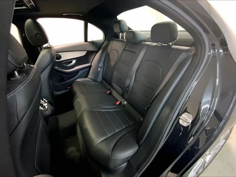 Used 2018 Mercedes-Benz C 300 4MATIC Sedan image 21