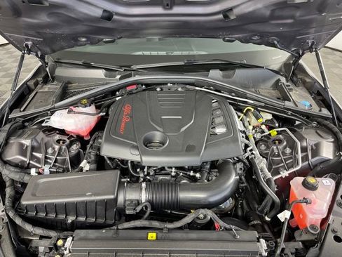 Used 2025 Alfa Romeo Giulia AWD w/ Veloce Package AWD image 48