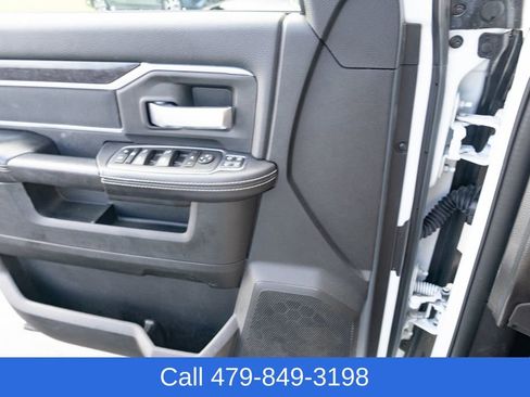 Used 2024 RAM 2500 Big Horn image 27