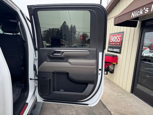 Used 2024 Chevrolet Silverado 2500 ZR2 w/ ZR2 Bison Edition image 49