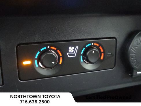 Used 2023 Toyota 4Runner Limited image 26