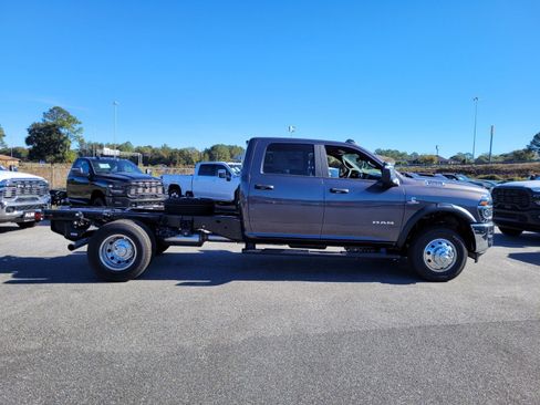 New 2026 RAM 3500 Tradesman image 9