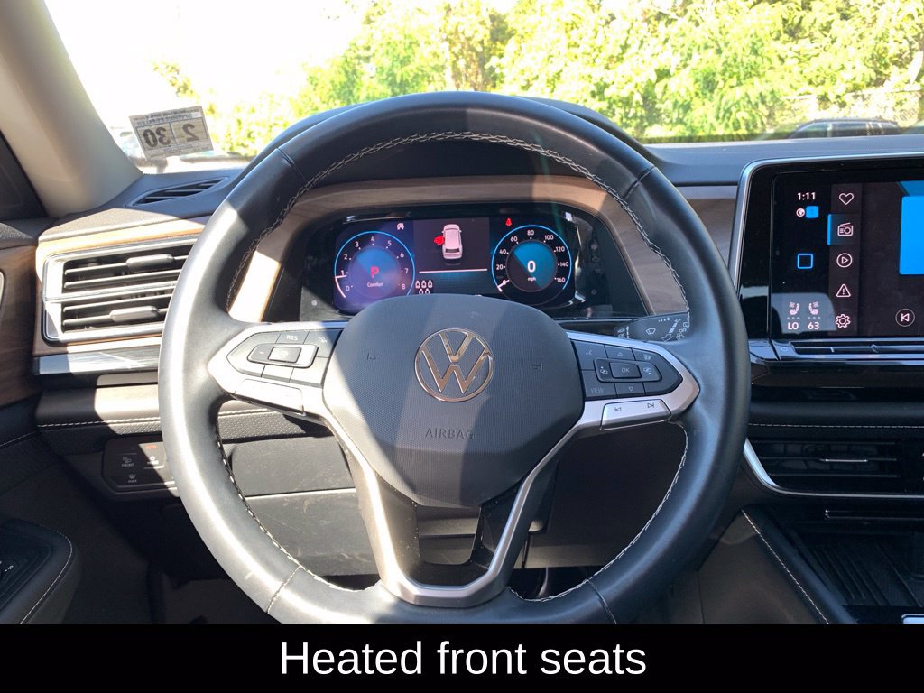 Used 2025 Volkswagen Atlas SE AWD/4WD image 15