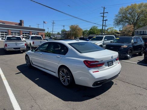 Used 2016 BMW 750i xDrive AWD/4WD image 7