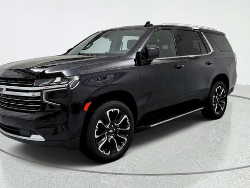Used 2023 Chevrolet Tahoe LT w/ LT Signature Plus Package AWD/4WD image 1