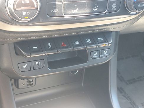 Used 2021 GMC Canyon Denali AWD/4WD image 28