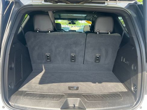 Used 2021 Chevrolet Tahoe LT w/ LT Signature Package AWD/4WD image 26