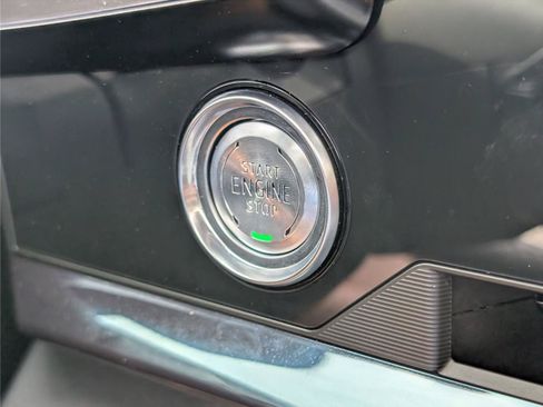 Used 2025 Chevrolet Corvette Z06 w/ Stealth Interior Trim Package RWD image 22