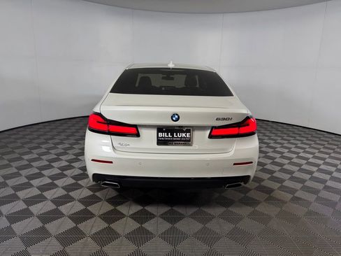 Used 2023 BMW 530i w/ Convenience Package image 6