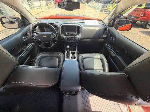 Used 2022 Chevrolet Colorado ZR2 AWD/4WD image 8