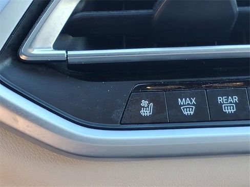 Used 2022 BMW X7 xDrive40i image 7