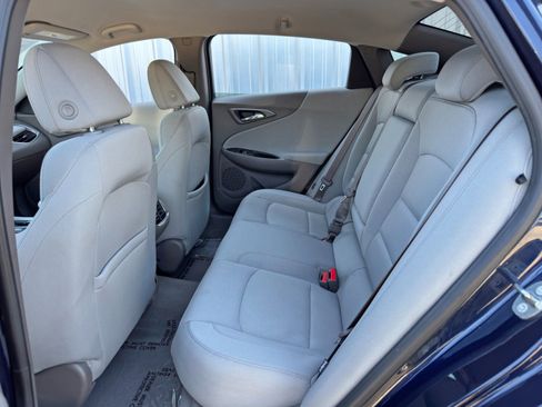 Used 2016 Chevrolet Malibu LT image 34