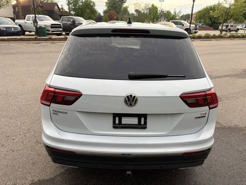 Used 2018 Volkswagen Tiguan SEL Premium AWD/4WD image 12