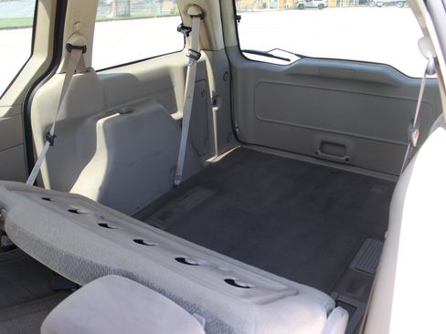 Used 2003 Ford Windstar LX FWD image 17