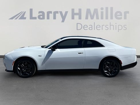 New 2026 Dodge Charger R/T image 2