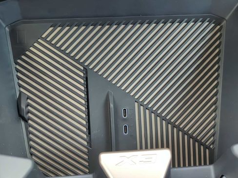 Used 2025 BMW X3 xDrive30i w/ Convenience Package image 32