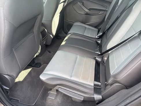 Used 2016 Ford Escape SE FWD image 13