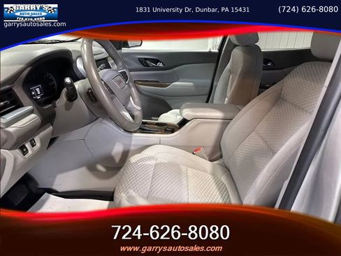 Used 2017 GMC Acadia SLE image 13