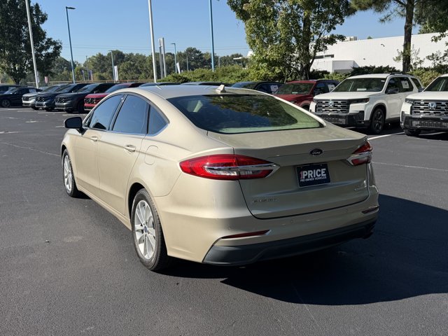 Used 2019 Ford Fusion SE FWD image 8