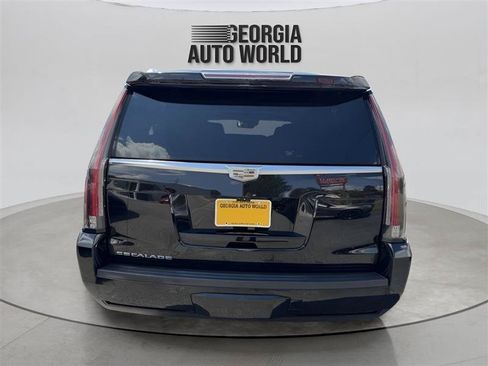 Used 2019 Cadillac Escalade ESV Luxury RWD image 14