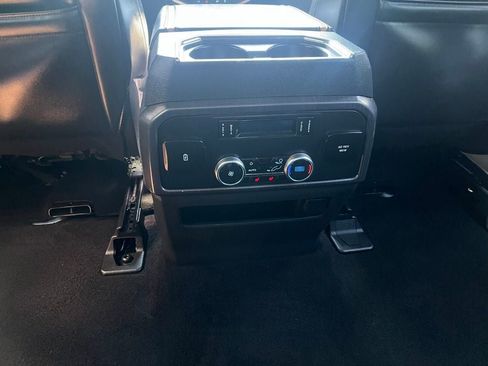 Used 2023 Ford Expedition Platinum AWD/4WD image 15