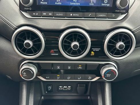 Certified 2024 Nissan Sentra SV image 34