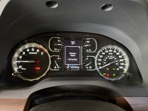 Used 2020 Toyota Tundra Limited w/ Limited Premium Package image 14