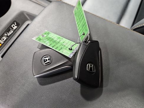 Used 2024 Honda Prologue Touring image 20