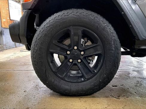 Used 2021 Jeep Wrangler Unlimited Sport image 9