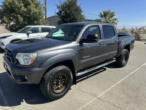 Used 2013 Toyota Tacoma PreRunner w/ TRD Sport Pkg RWD image 1