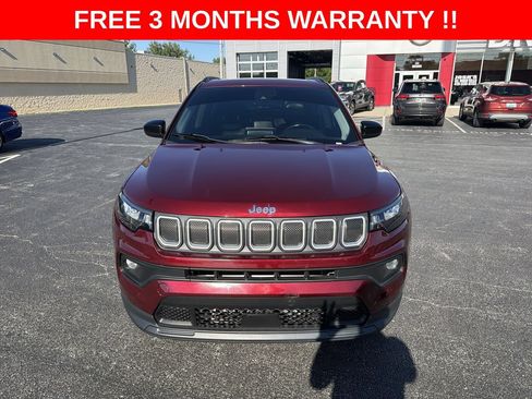Used 2022 Jeep Compass Latitude w/ Sun and Sound Group AWD/4WD image 25