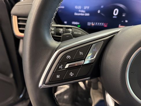 Certified 2025 Buick Envision Sport Touring image 11