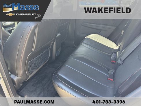 Used 2017 Chevrolet Equinox Premier w/ Enhanced Convenience Package AWD/4WD image 9