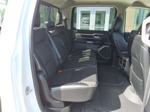 Used 2022 RAM 1500 Laramie AWD/4WD image 35