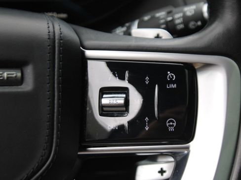 Certified 2023 Land Rover Range Rover SE image 14