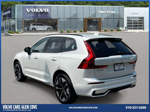 Used 2026 Volvo XC60 B5 Plus w/ Protection Package Premier AWD/4WD image 4