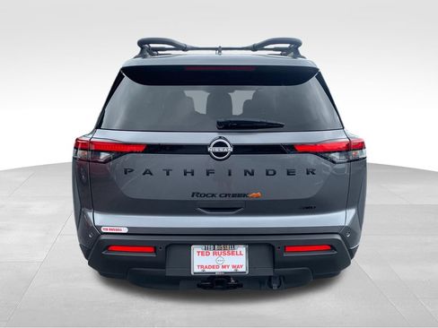 Used 2024 Nissan Pathfinder Rock Creek AWD/4WD image 4