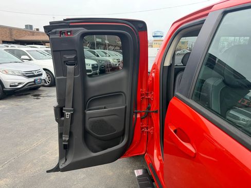 Used 2016 Chevrolet Colorado Z71 image 34