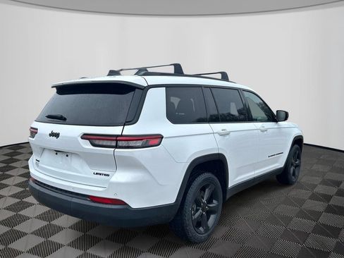 Used 2023 Jeep Grand Cherokee L Limited w/ Black Appearance Package image 5