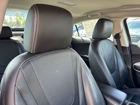 Used 2014 Chevrolet Volt Premium w/ Premium Trim Package image 10