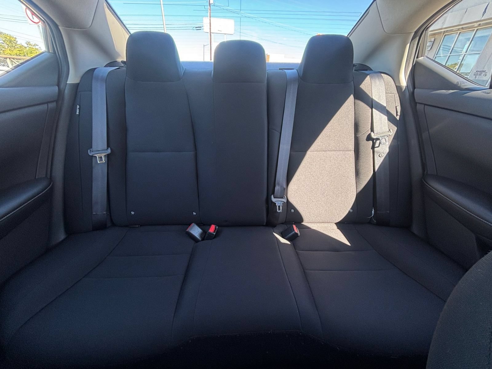 Used 2025 Nissan Sentra S FWD image 35
