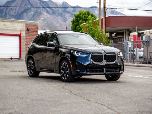 New 2026 BMW X3 xDrive30 w/ M Sport Package AWD/4WD image 7