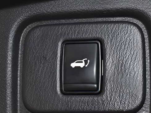 Used 2024 Nissan Murano Platinum AWD/4WD image 35