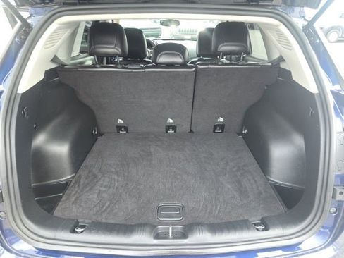 Certified 2018 Jeep Compass Latitude image 24